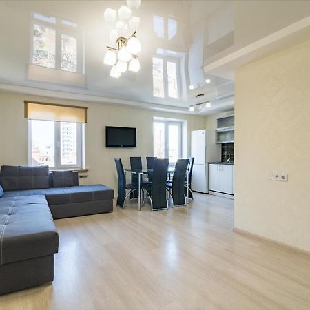 Luxury 2-Bedroom Most City Area, Center Dnipro Bagian luar foto
